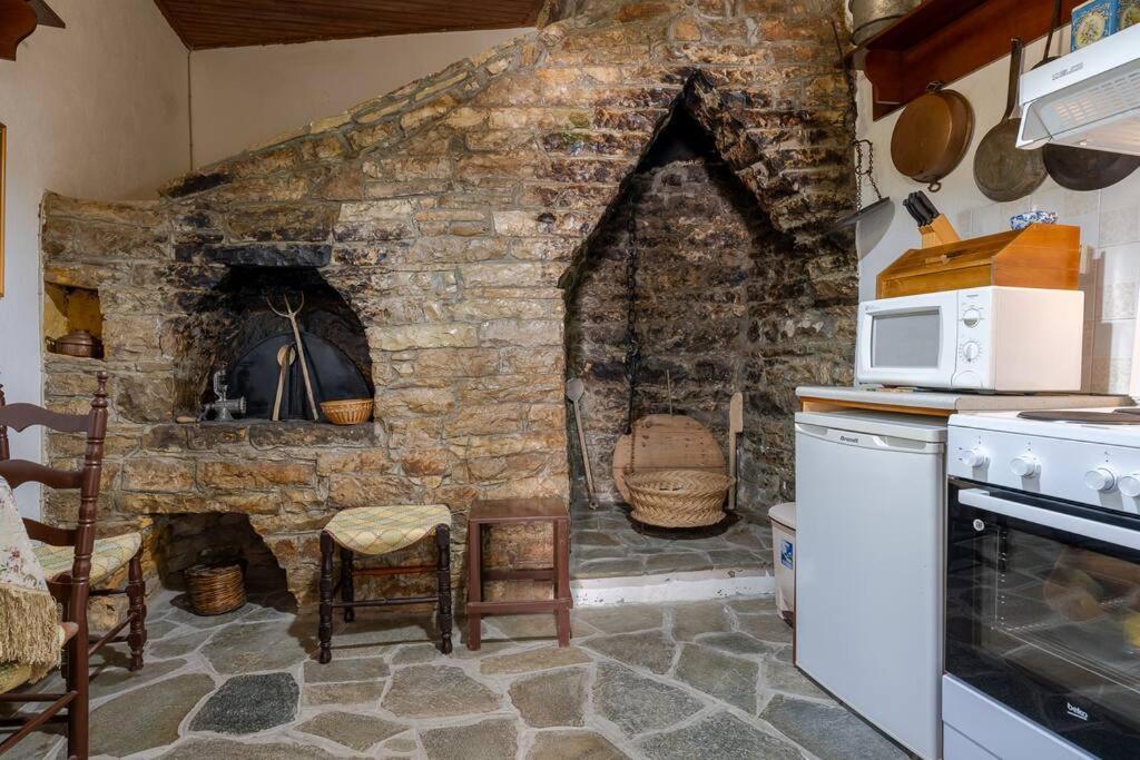 Monodendri Vintage House Villa Eksteriør bilde